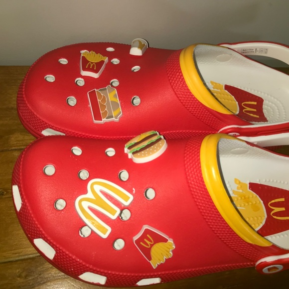 Crocs classic limited edition red Ronald McDonald’s clog - Picture 16 of 16